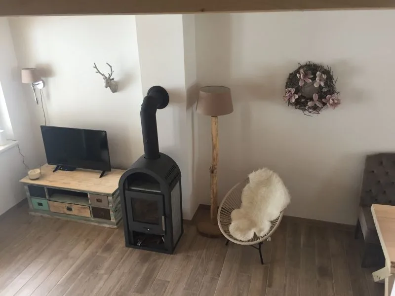 Woonkamer met houtkachel